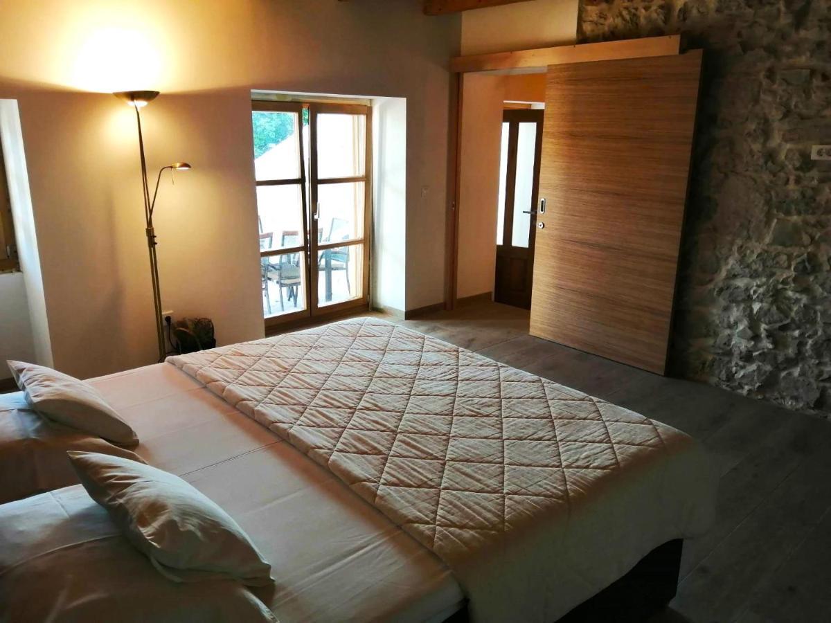Apartments Dalmatian Stone House Turanj Ngoại thất bức ảnh